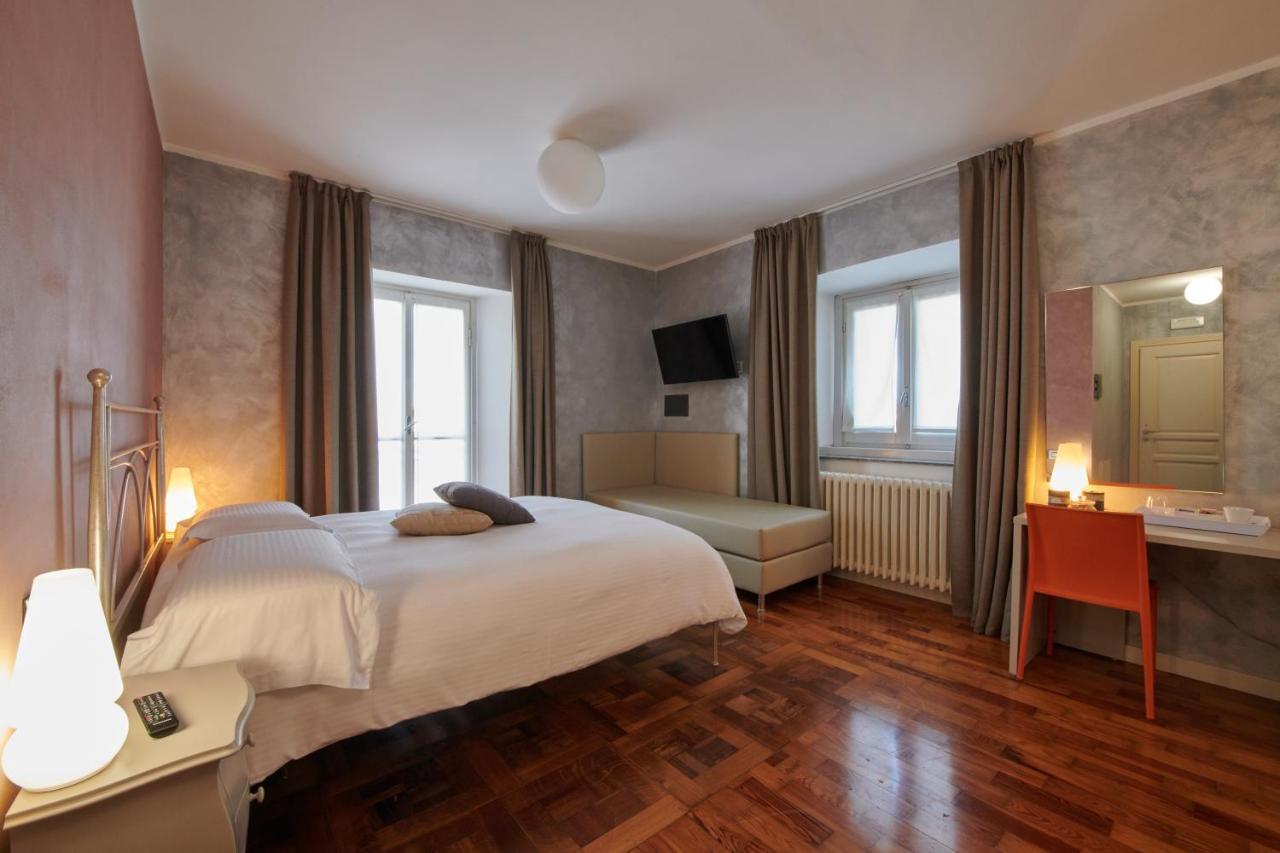 Foresteria La Torretta Fino Mornasco Kültér fotó